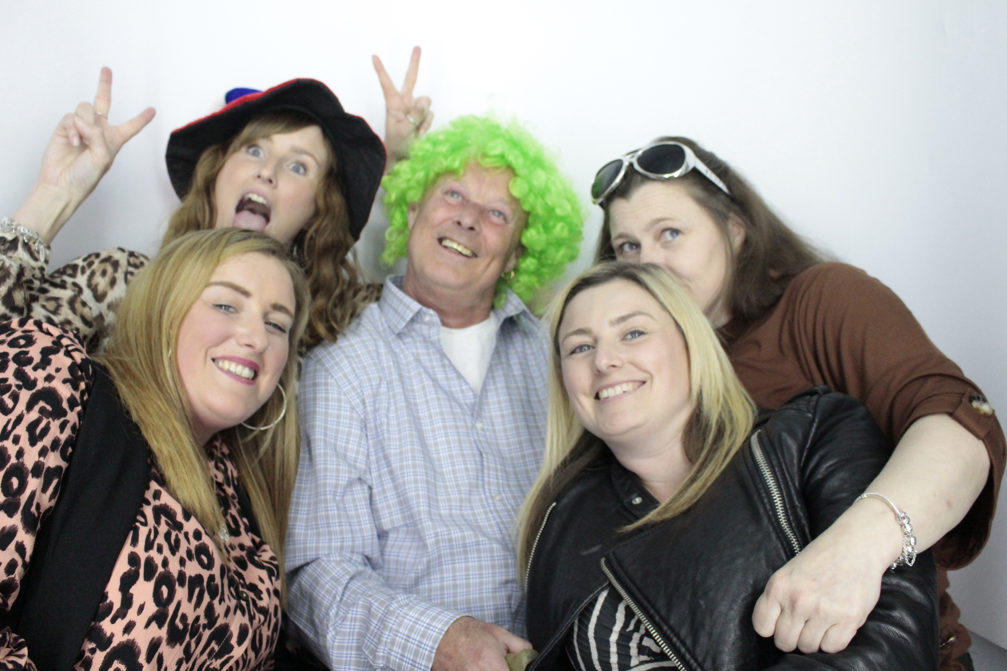 Mandy's 60th  Birthday Party | View more photos from the event at gallery.myphotoboothexperience.co.uk/u/MyPhotoBoothExperienceLtd/Mandys-60th-Birthday-Party